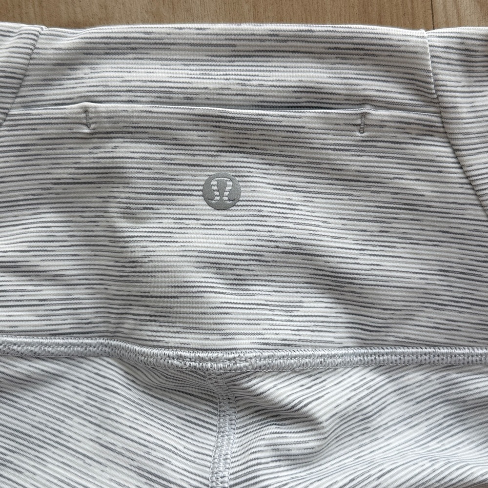 Lululemon Athletica Striped Gray Leggings - Picture 5 of 5
